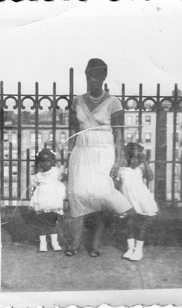 Faith Ringgold and Daughters